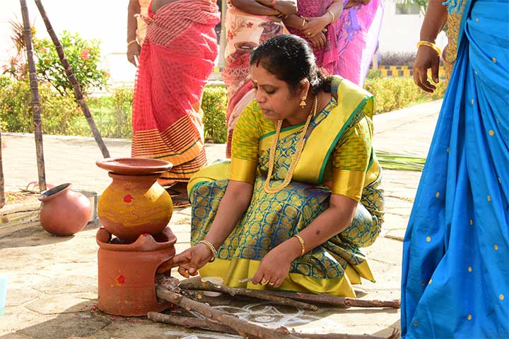 Puja at Mandir for Pongal Day celebration- AVIT
